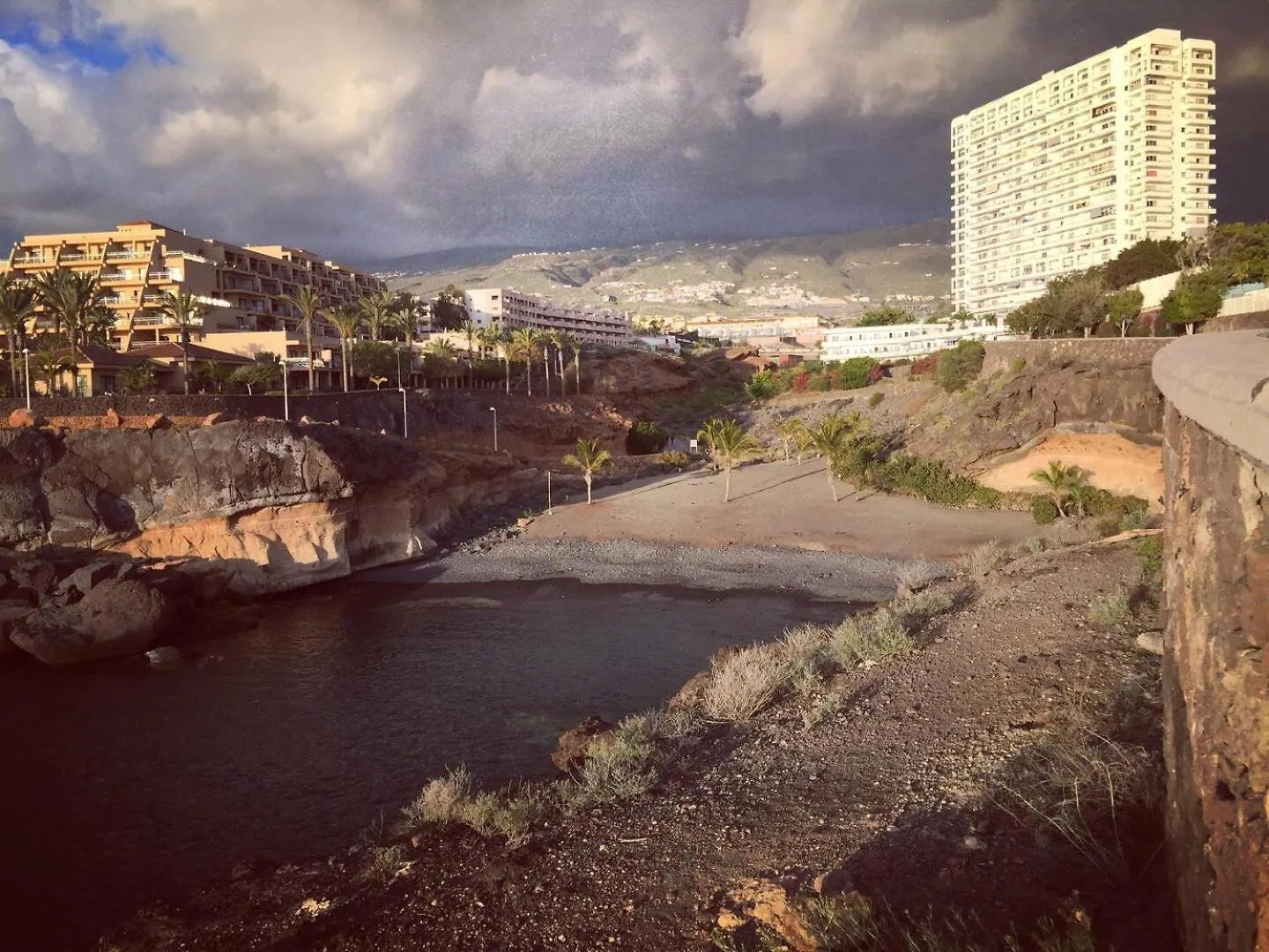 El Paraiso De Anavemar プラヤ・パライソ 0*,